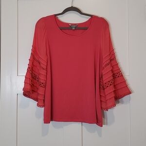 Sharagano Crocheted Lace Top Size Large Stretch Bell Sleeves Crinkled Cotton